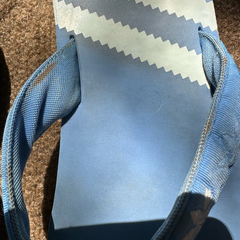 Adidas Men’s Logo Flip Flops Size 10 - Picture 8 of 9
